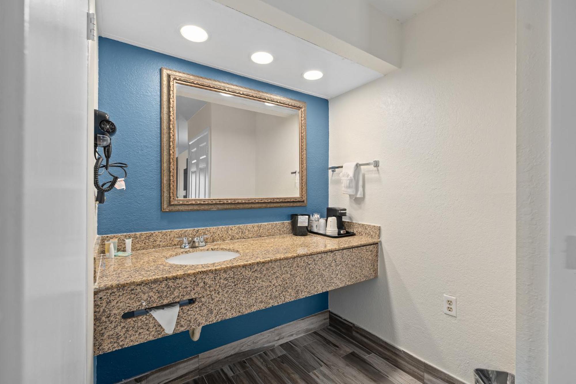 Baymont By Wyndham Orlando East Hotell Alafaya Eksteriør bilde