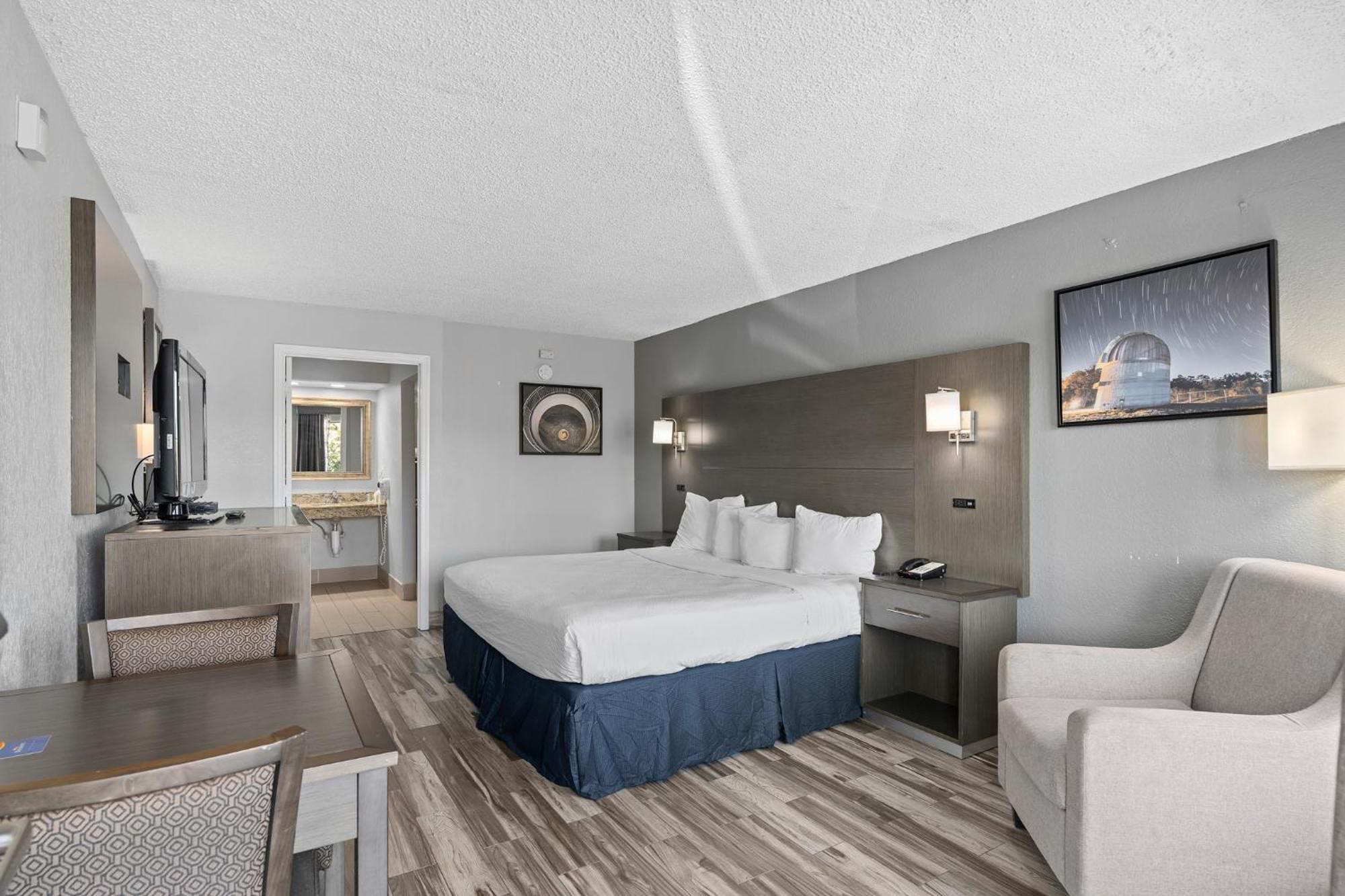 Baymont By Wyndham Orlando East Hotell Alafaya Eksteriør bilde