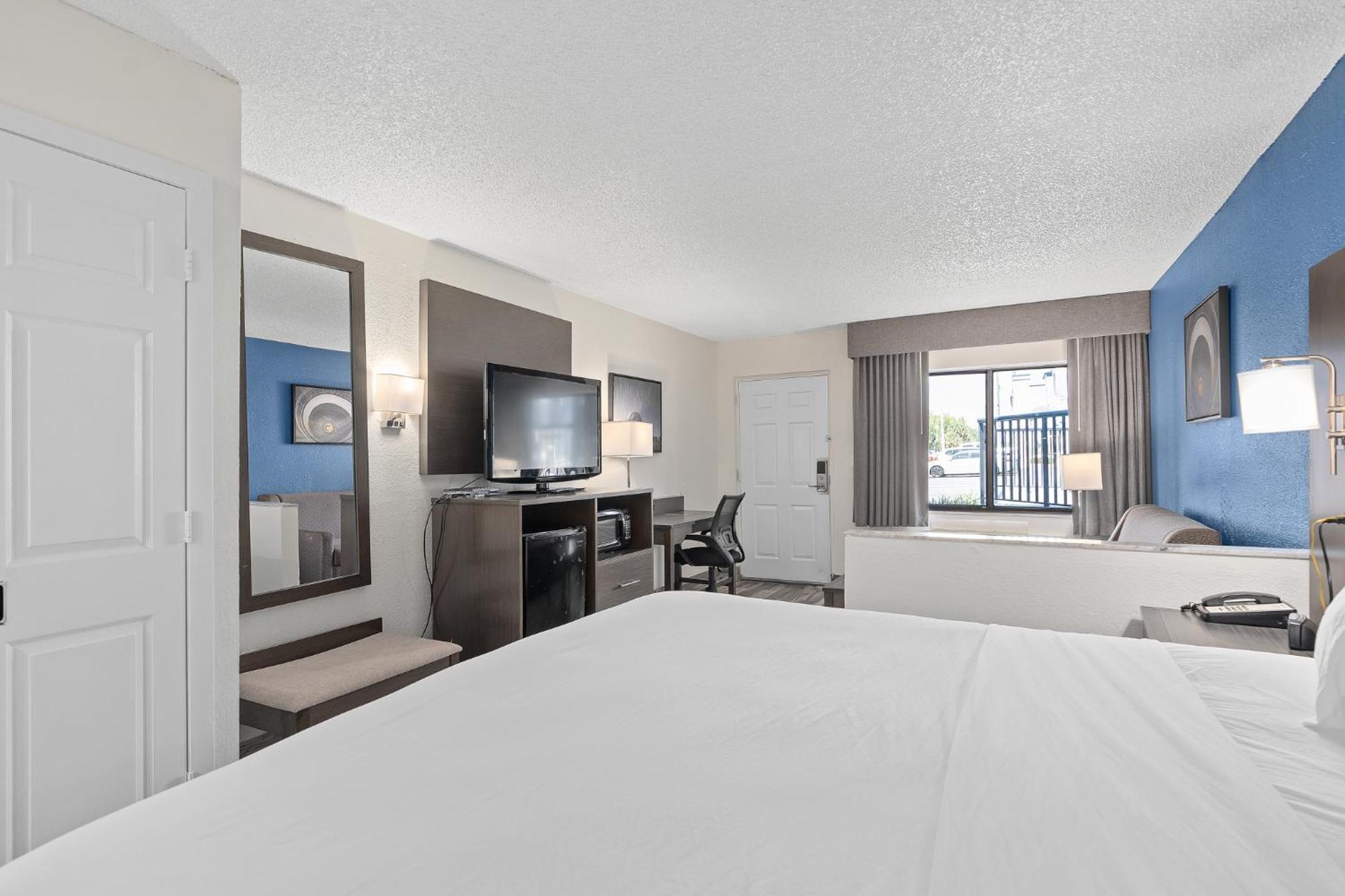 Baymont By Wyndham Orlando East Hotell Alafaya Eksteriør bilde